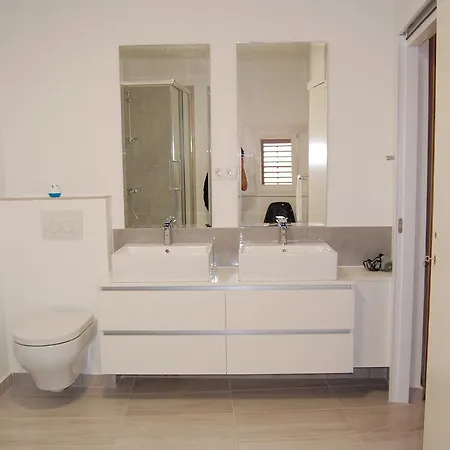 Prázdninový dům Beach House Tribunj *