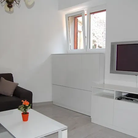 Beach House Tribunj Prázdninový dům *